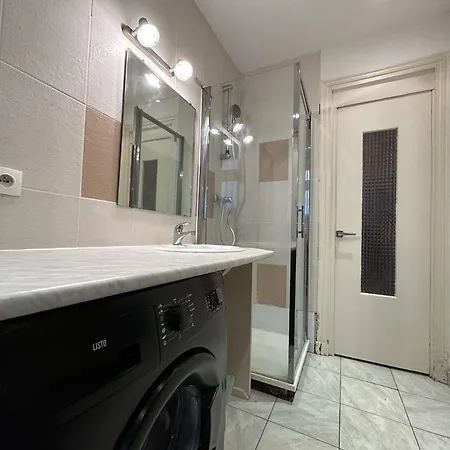 Apartment Abbesses Paris
